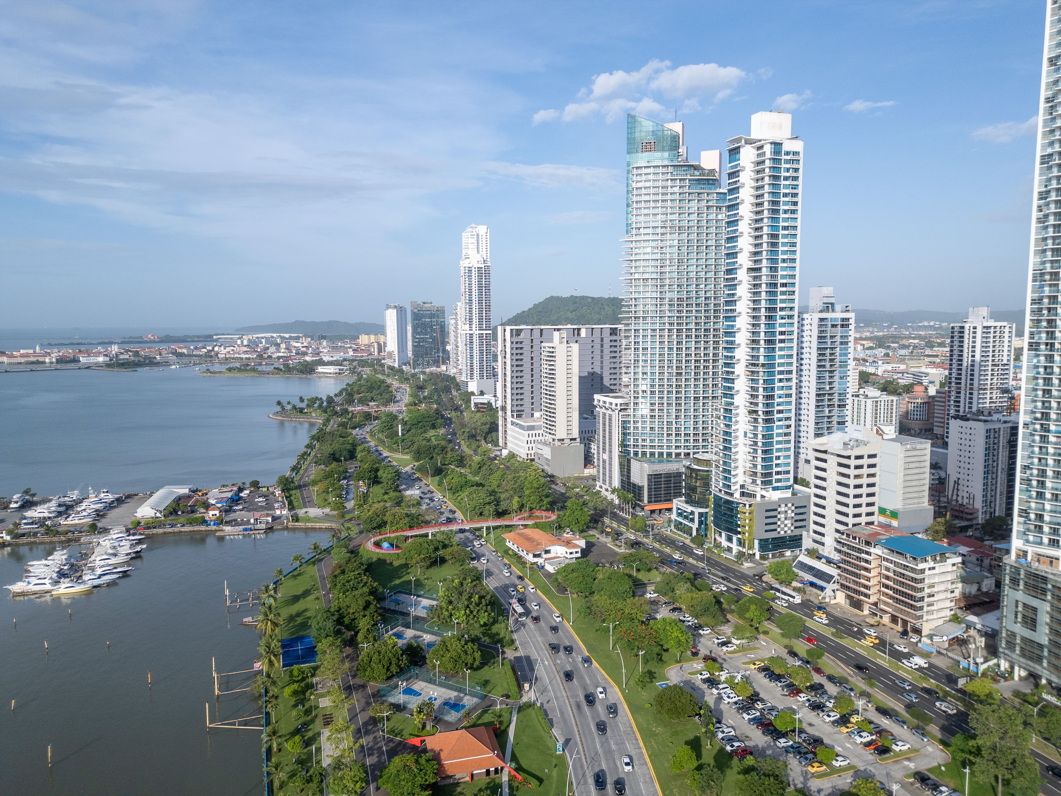 Cómo comprar una propiedad en Panamá: proceso, costos e impuestos