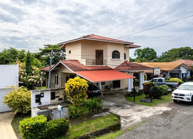Venta de casa en El Terronal, Villa Venice