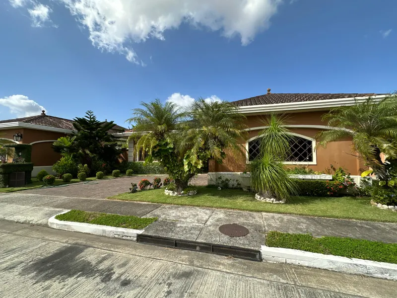 Venta de casa en Sunset Coast, Costa Sur