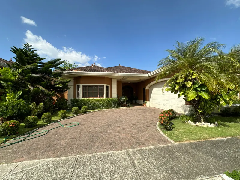 Venta de casa en Sunset Coast, Costa Sur