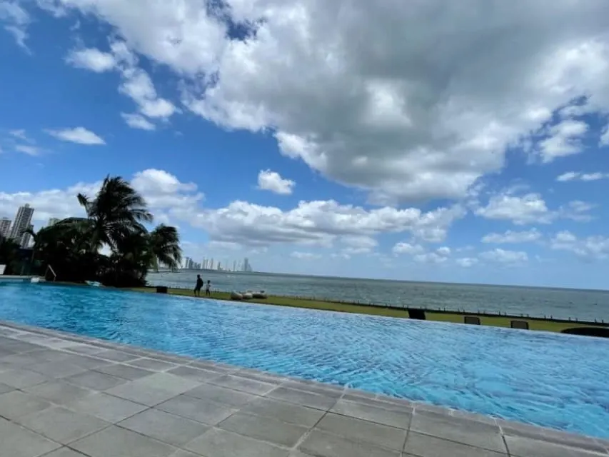Venta de Apartamento en PH Grand Tower, Punta Pacifica — 1 de 8