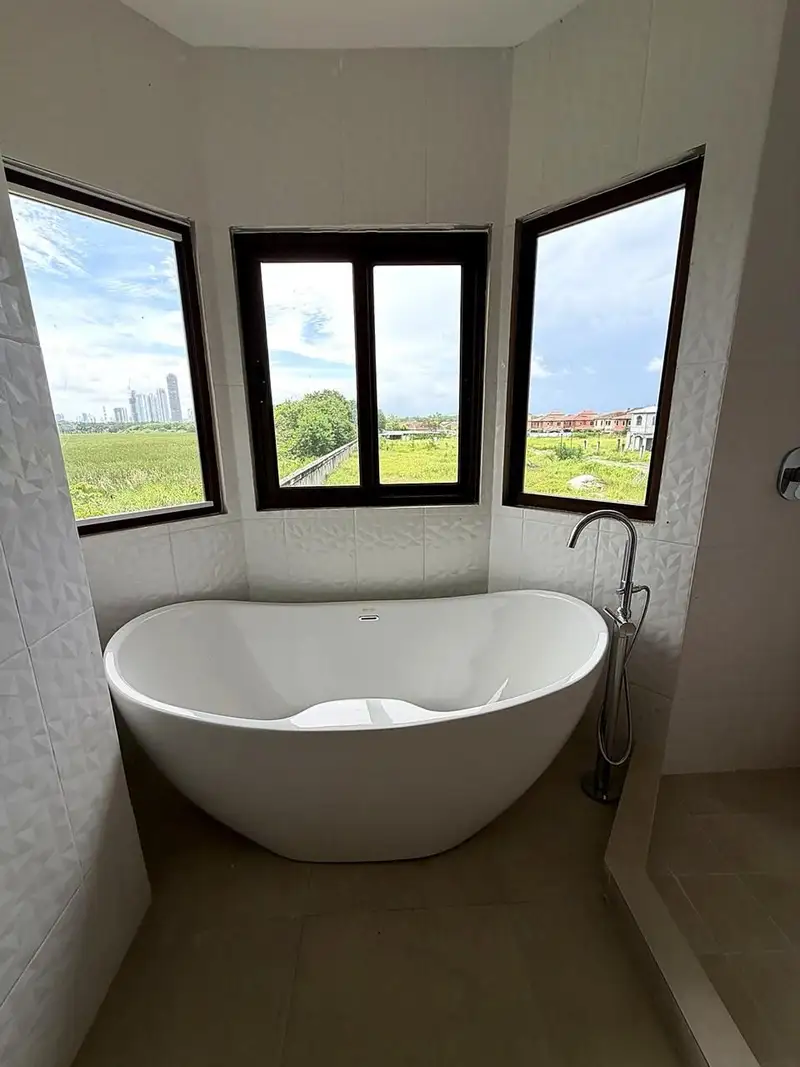 Venta de Casa en Residencial el Doral, Costa Sur