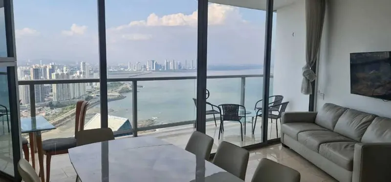 Alquiler de Apartamento en PH Trump, Punta Pacifica