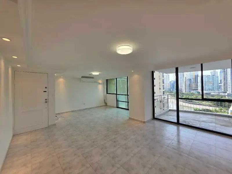 Venta de Apartamento en PH Perla del Pacifico, Paitilla