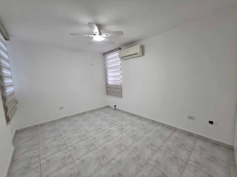 Venta de Apartamento en PH Perla del Pacifico, Paitilla