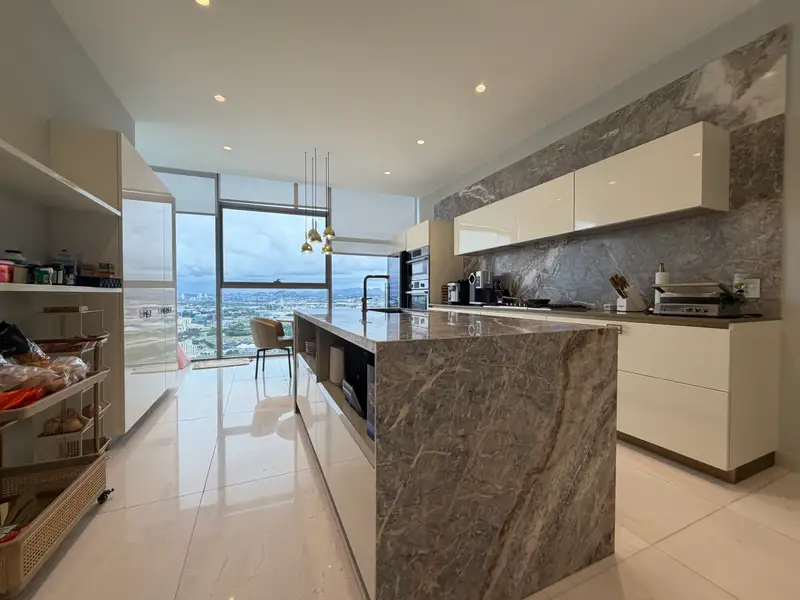 Alquiler de Apartamento en PH La Maison, Santa Maria