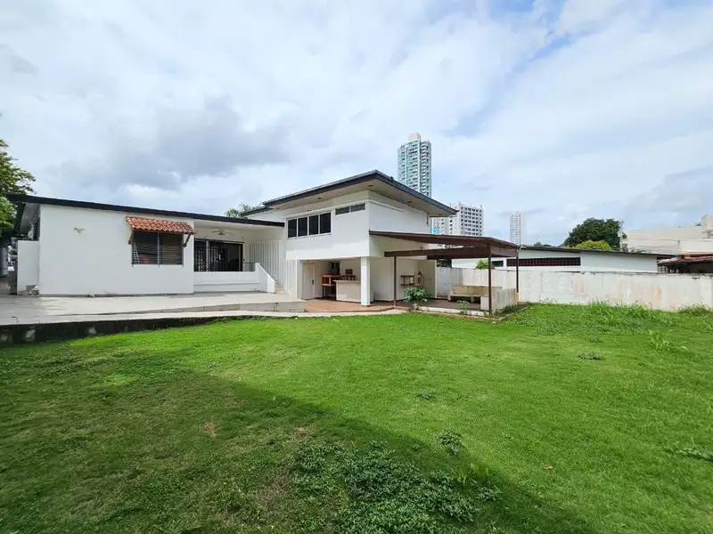 Sale of House in Loma Grande, San Francisco