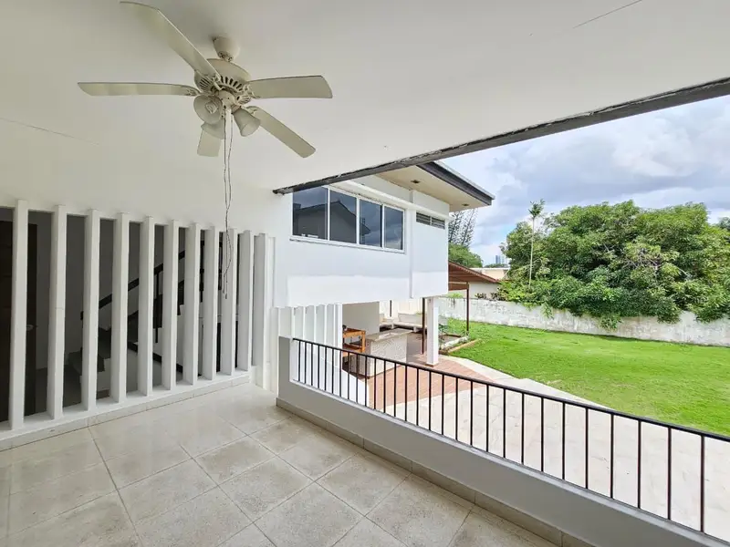 Sale of House in Loma Grande, San Francisco