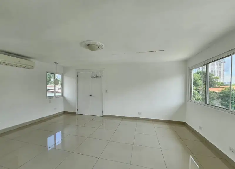 Sale of House in Loma Grande, San Francisco