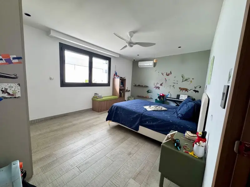 Alquiler de Casa y Oficina en El Carmen