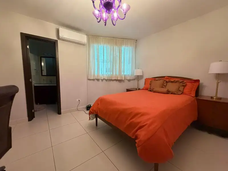 Venta de apartamento en PH ALLURE, Ave. Balboa