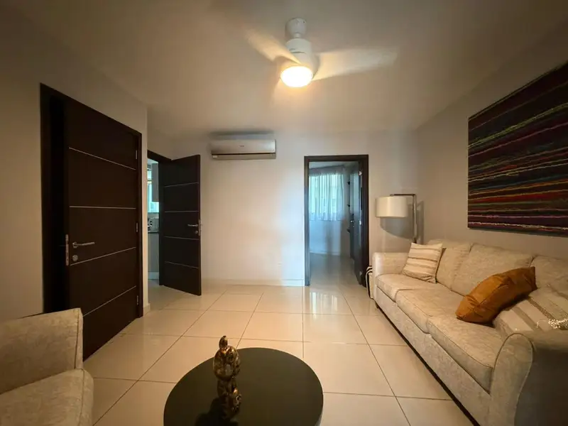Venta de apartamento en PH ALLURE, Ave. Balboa