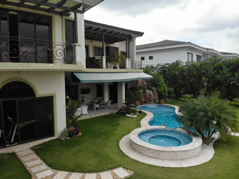 Venta de Mansión en Island Estates, Santa Maria
