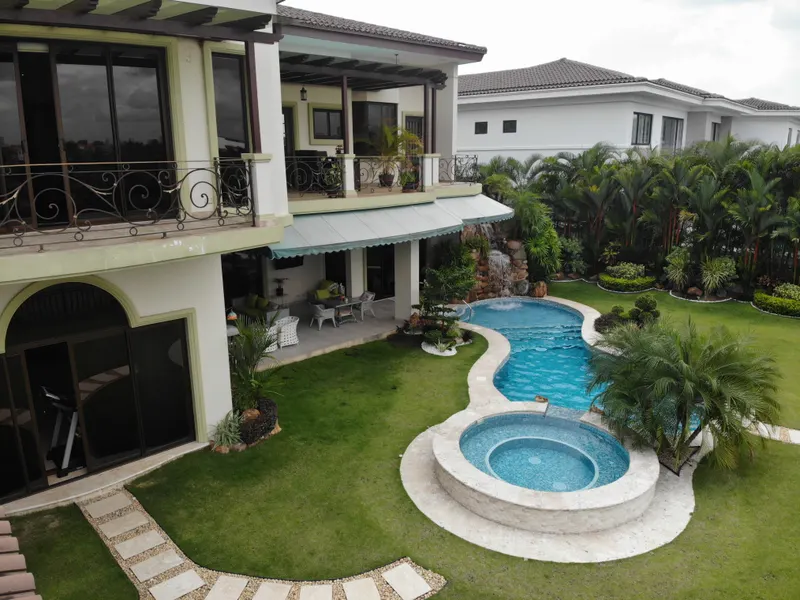 Venta de Mansión en Island Estates, Santa Maria