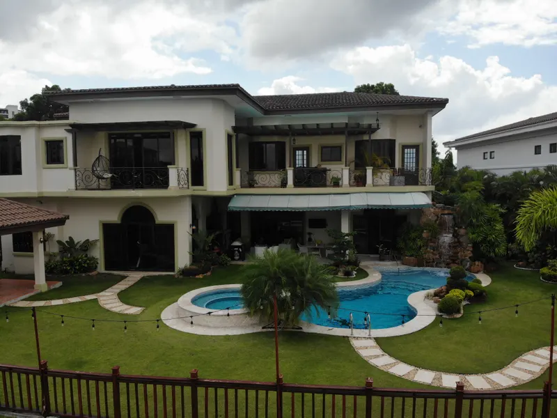Venta de Mansión en Island Estates, Santa Maria