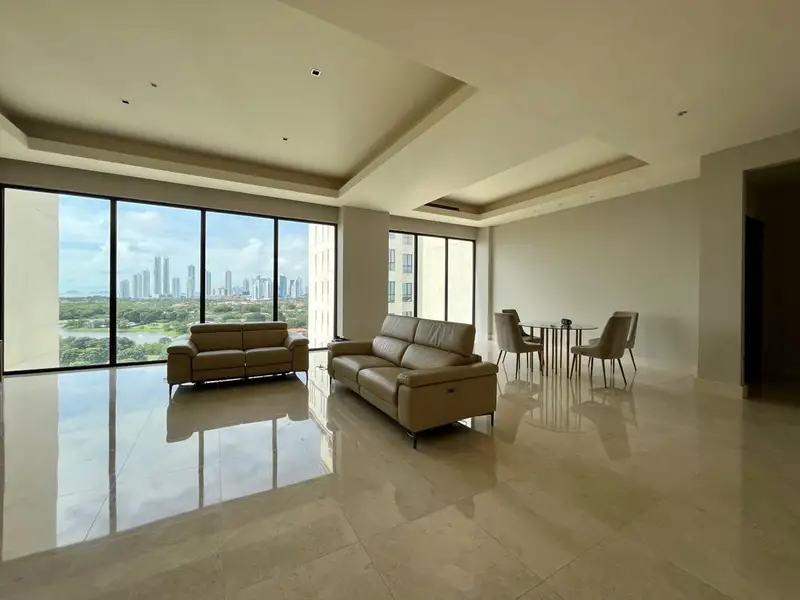 Venta de apartamento en Santa Maria, Ph Santa Maria Court
