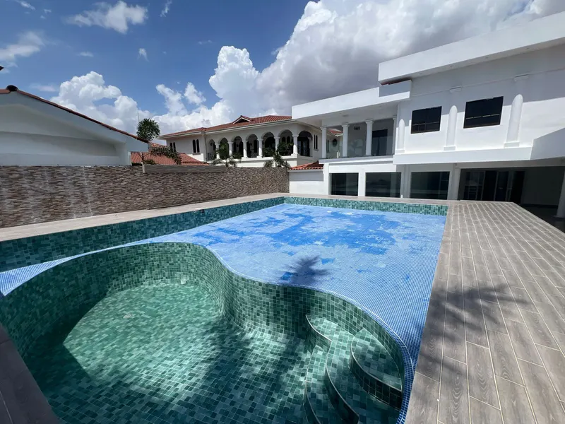 Venta de Casa en Costa del Este, Residencial Begonias