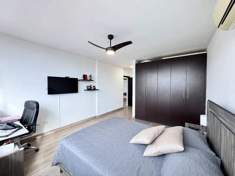 Venta de Apartamento en PH Lacosta, Costa del Este