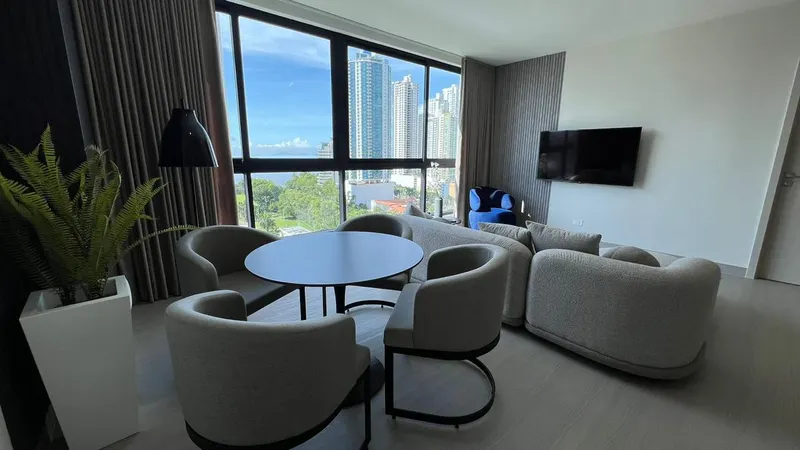 Alquiler de apartamento en Costa del Este, PH Arcadia
