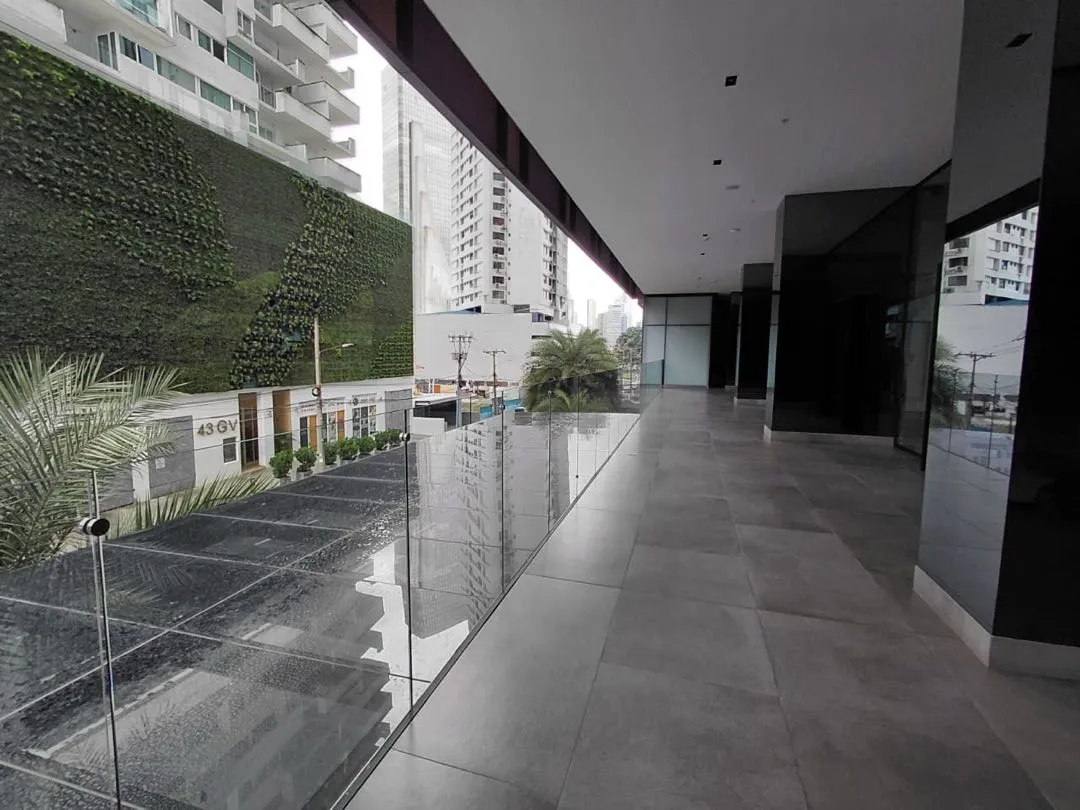 Alquiler de Local Comercial en Edificio Nuovo by Armani, Bella Vista — 1 de 7