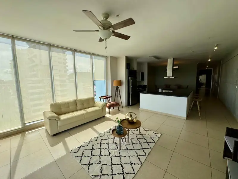 Venta de Apartamento en el PH The Rivage Tower, Avenida Balboa