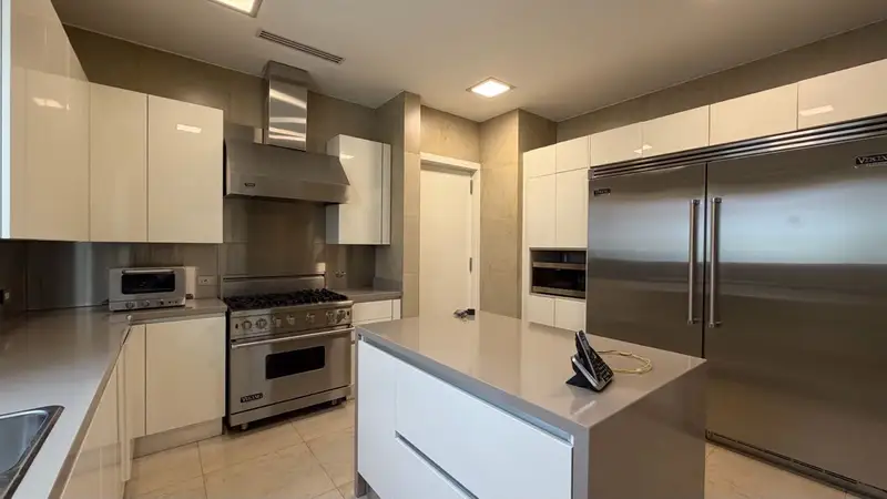 Venta de casa en Santa Marìa
