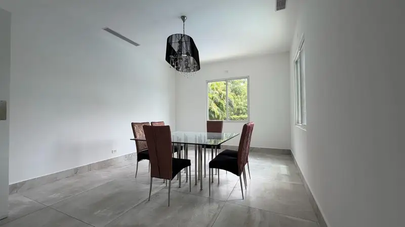 Venta de casa en Santa Maria