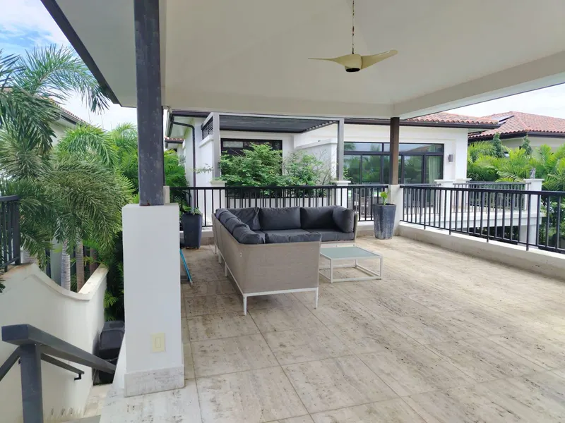 Alquiler Casa de Playa Velamar Village, Buenaventura