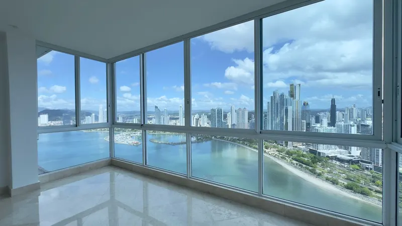Alquiler de apartamento en Paitilla, Edificio The Point