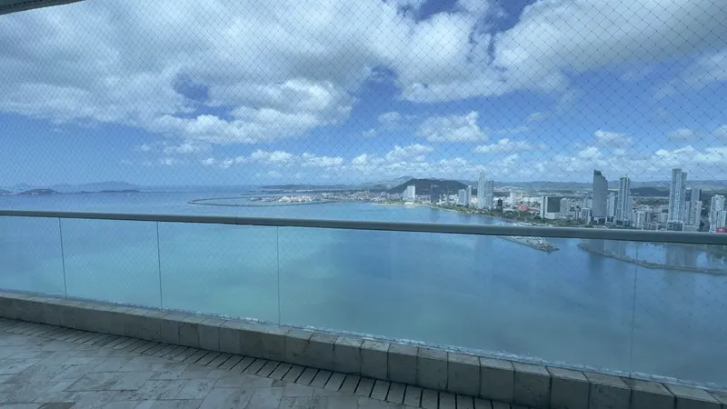 Alquiler de apartamento en Paitilla, Edificio The Point