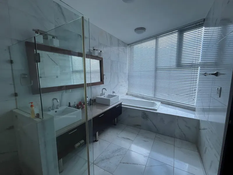 Venta de Apartamento en PH Pearl at the Sea en Costa Del Este