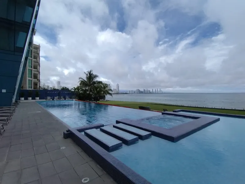 Venta de Apartamento en PH Grand Tower, Punta Pacifica