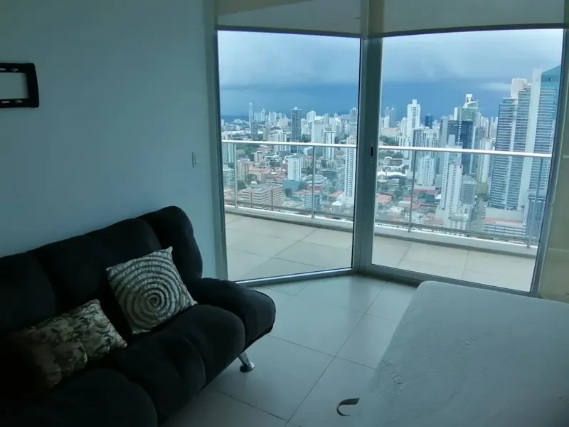 Venta de apartamento en PH Destiny, Avenida Balboa
