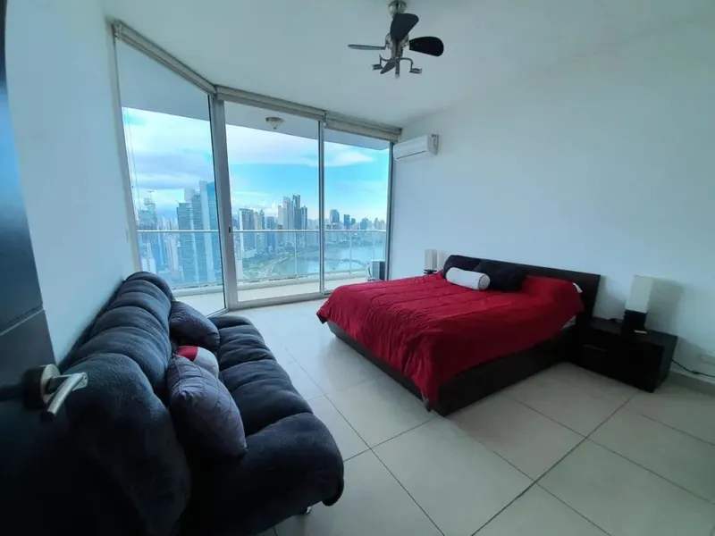 Venta de apartamento en PH Destiny, Avenida Balboa