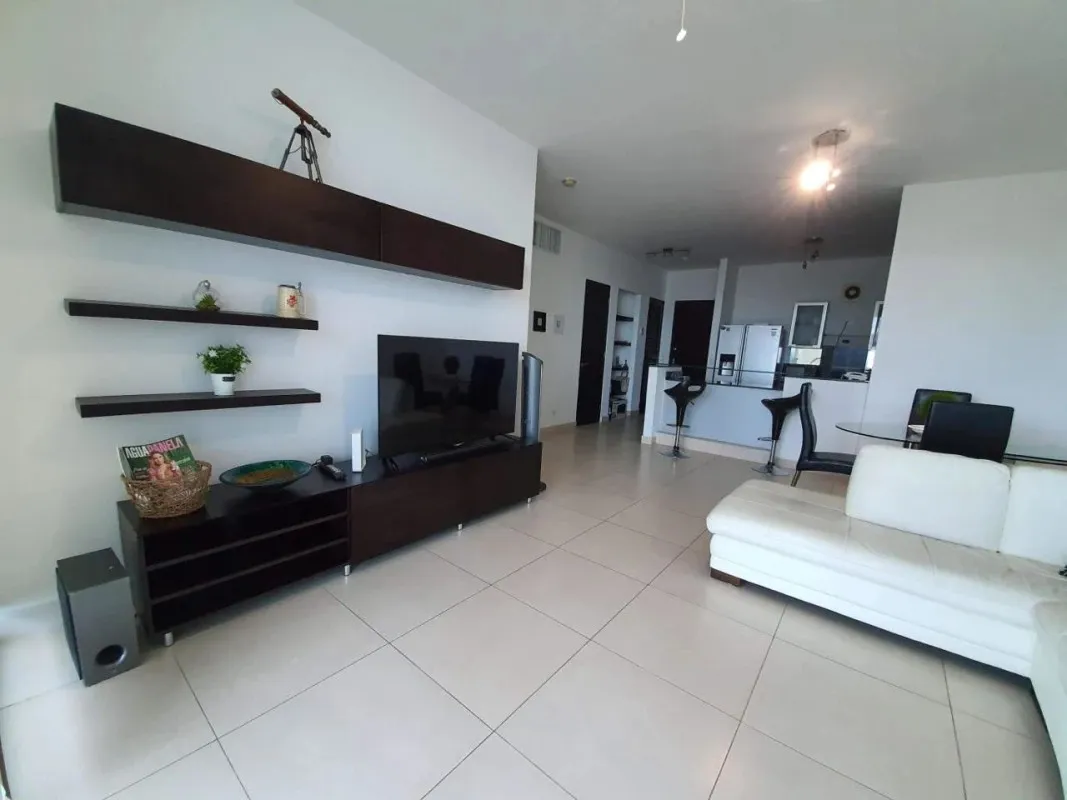 Venta de apartamento en PH Destiny, Avenida Balboa — 1 de 8